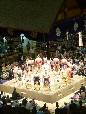 0520幕内土俵入 0520幕内土俵入