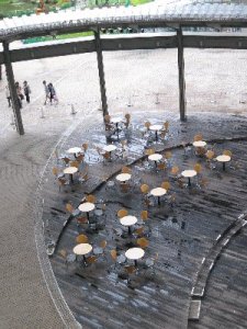 きれいに並べられたテーブル